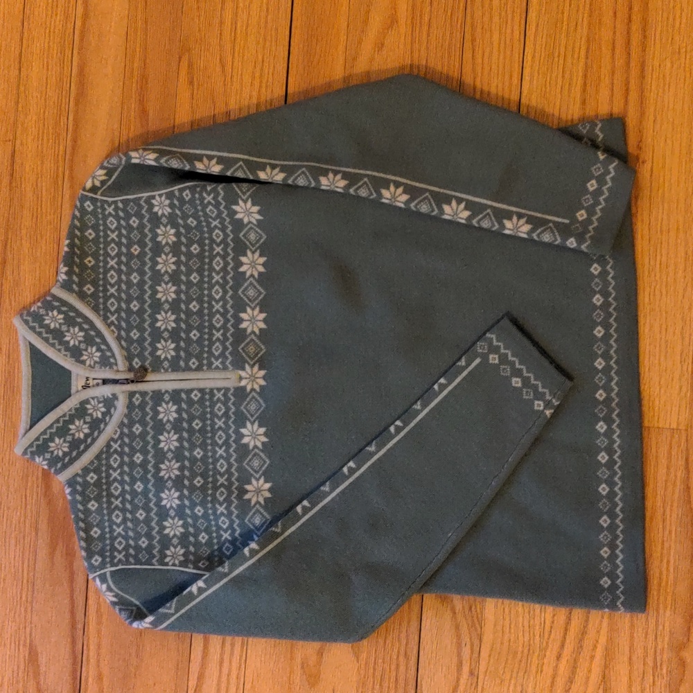 Neve wool sweater medium